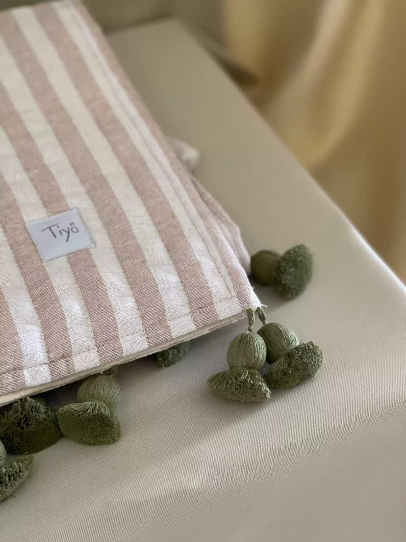 Premium Padded Prayer Mat — Minimalist Boho Design