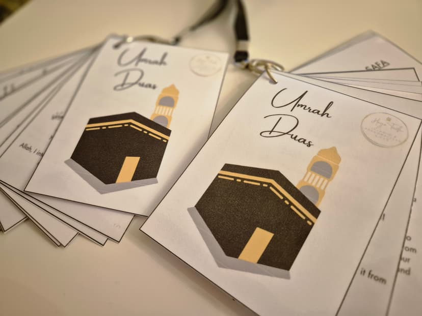 Personalised Umrah Dua Cards with Lanyard