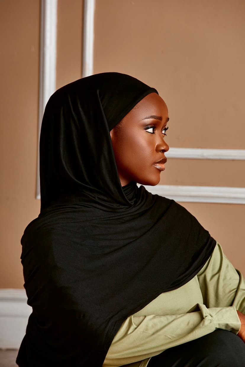 Veilocity WrapActive Sports Hijab — Secure 4-Way Stretch with Grip Lining