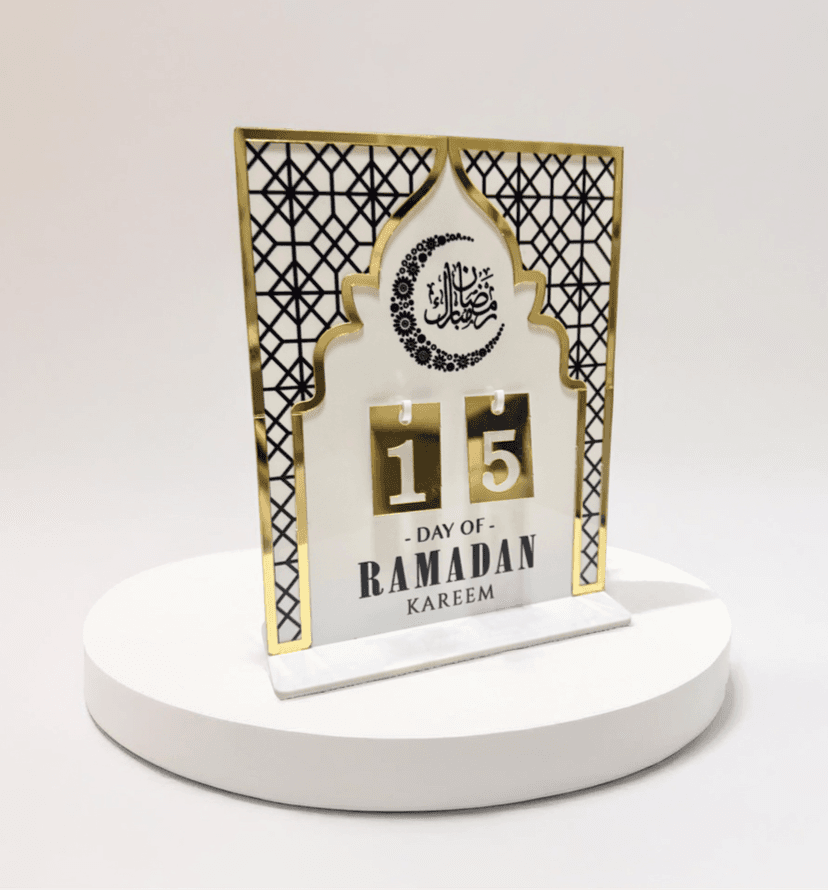 White and Gold Ramadan Countdown Calendar