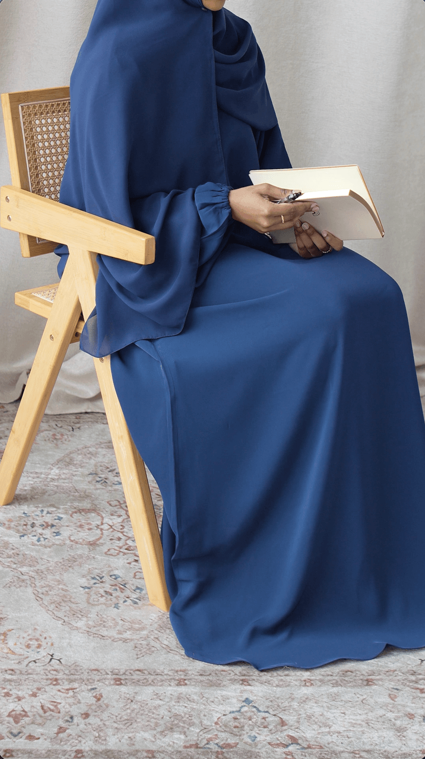 Inaya Premium Everyday Abaya — Deep Navy - Wudhu-friendly abaya - Deep side pockets abaya - Daily Abaya - Islamic Modest wear for womens - Islamic clothing for women