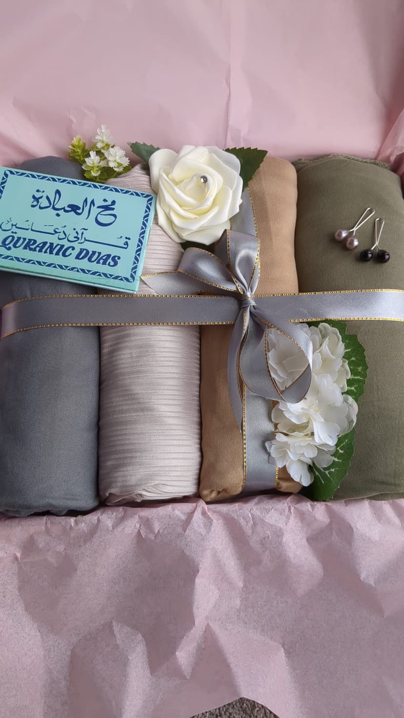 Premium Jersey Hijab Gift Box | Set of 4 or 5 | Islamic Gift Box | Islamic Hampers | Eid/Ramadan Gifts | Hajj/Umrah Gifts | Shahada Gifts