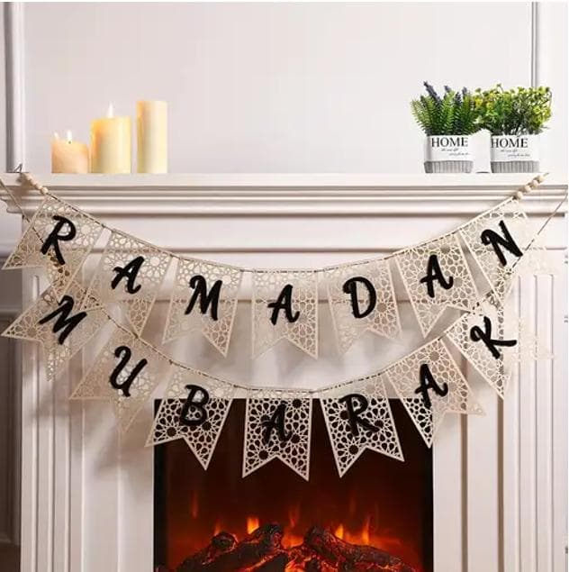 Ramadan Mubarak Wooden Garland Bunting- Black 18x13cm